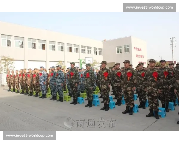 杨程晒与马斯切拉诺合影:昔日战友的足球情缘与执教征程的期许 杨程晒与马斯切拉诺合影:昔日战友的足球情缘与执教征程的期许